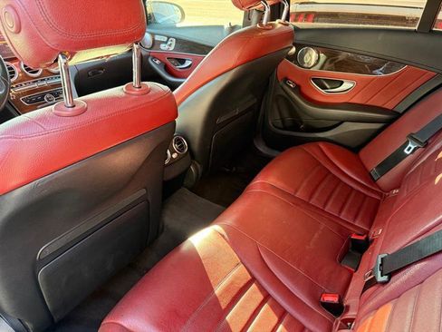 Used 2015 Mercedes-Benz C 300 Sedan image 6