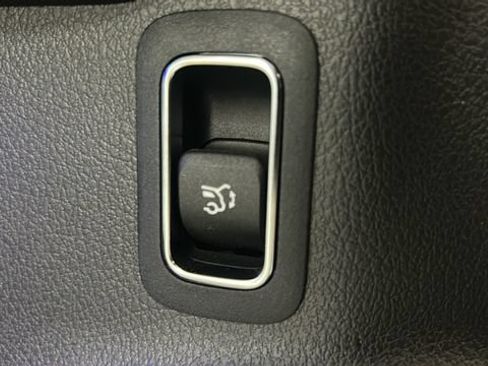 Certified 2026 Mercedes-Benz GLA 250 4MATIC image 15