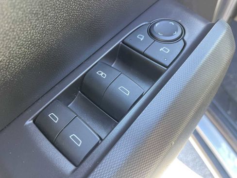 Used 2024 GMC Canyon Elevation w/ Trailering Package image 12