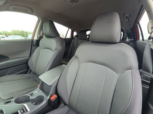 Used 2024 Subaru Crosstrek 2.0i Premium image 23