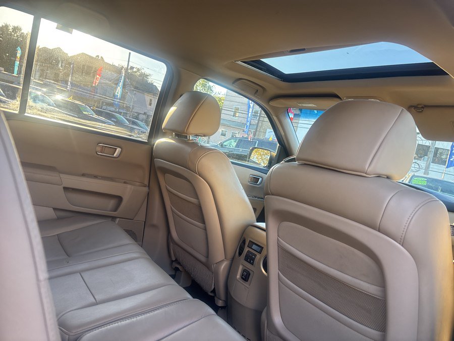 Used 2011 Honda Pilot EX-L image 29