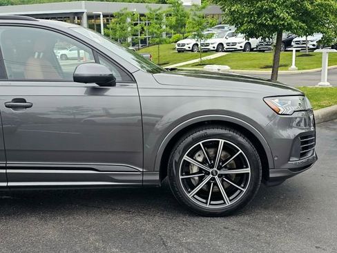 Used 2021 Audi Q7 3.0T Prestige w/ Prestige Package AWD/4WD image 5