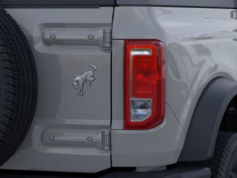 New 2026 Ford Bronco 2-Door AWD/4WD image 23