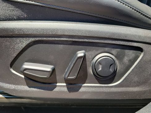 Used 2023 Kia Sorento S w/ Panoramic Sunroof Package FWD image 20