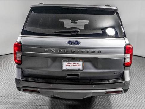 Used 2024 Ford Expedition Max XLT RWD image 6