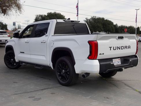 Used 2024 Toyota Tundra Limited image 9