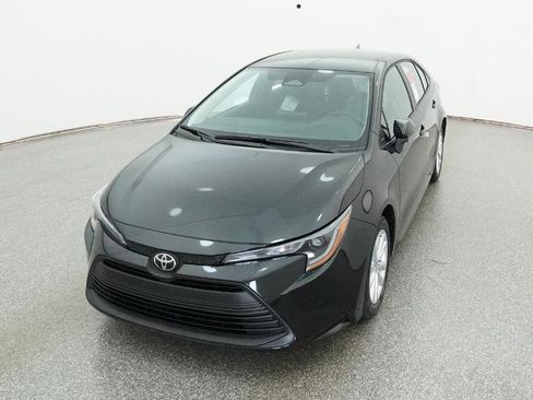 New 2026 Toyota Corolla LE image 3