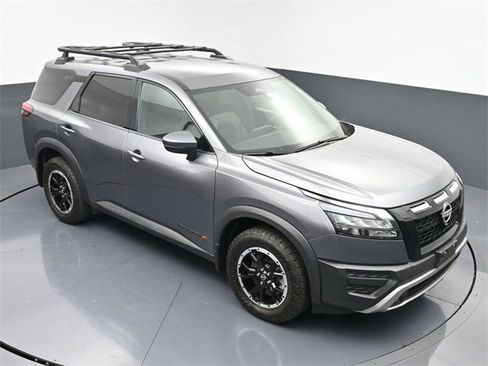 Used 2023 Nissan Pathfinder Rock Creek image 38
