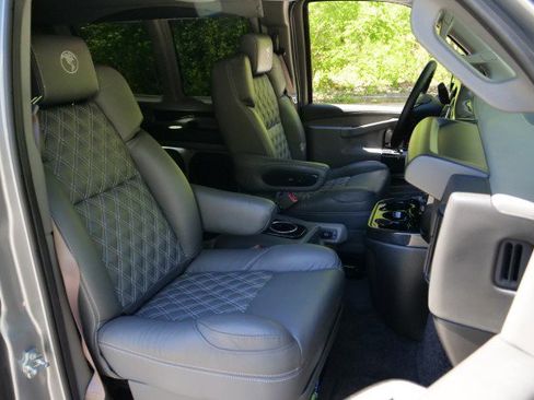 Used 2025 Chevrolet Express 2500 w/ Driver Convenience Package image 47