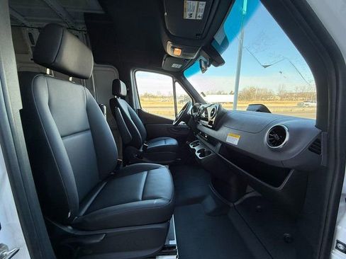 New 2025 Mercedes-Benz Sprinter 2500 image 20