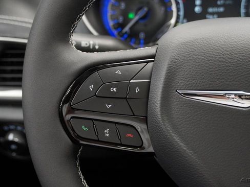 New 2026 Chrysler Pacifica Limited w/ S Appearance Package image 26