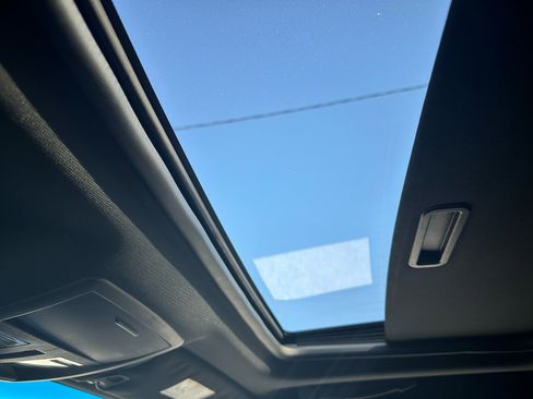 Used 2009 Dodge Challenger R/T image 15