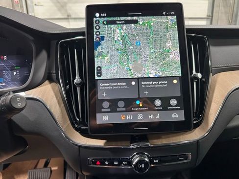 New 2026 Volvo XC60 T8 Ultra w/ Protection Package Premier image 20