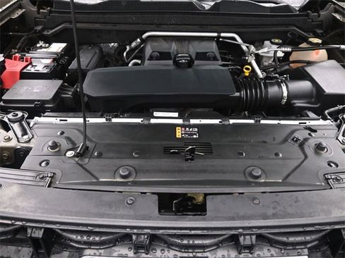 Certified 2023 GMC Canyon Elevation w/ Convenience Package image 22