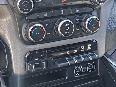 Used 2022 RAM 1500 Big Horn image 24
