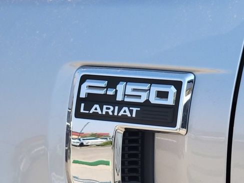 Used 2021 Ford F150 Lariat w/ Equipment Group 501A Mid AWD/4WD image 14