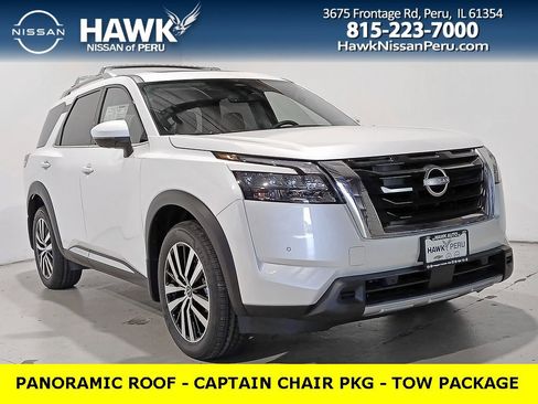 New 2025 Nissan Pathfinder Platinum w/ Lighting Package (N92) image 1