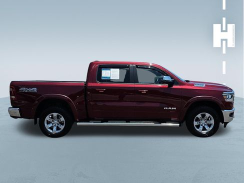 Used 2024 RAM 1500 Laramie AWD/4WD image 3