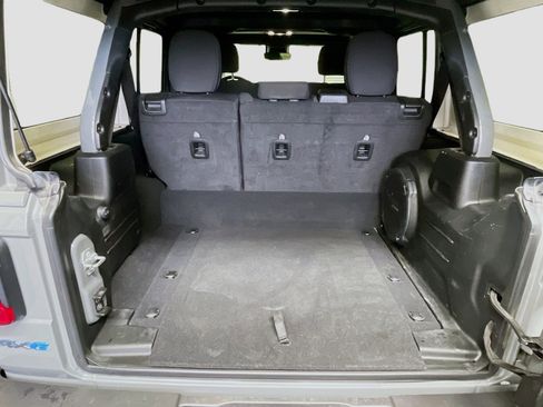 Used 2022 Jeep Wrangler Unlimited Rubicon 4xe w/ Safety Group image 15