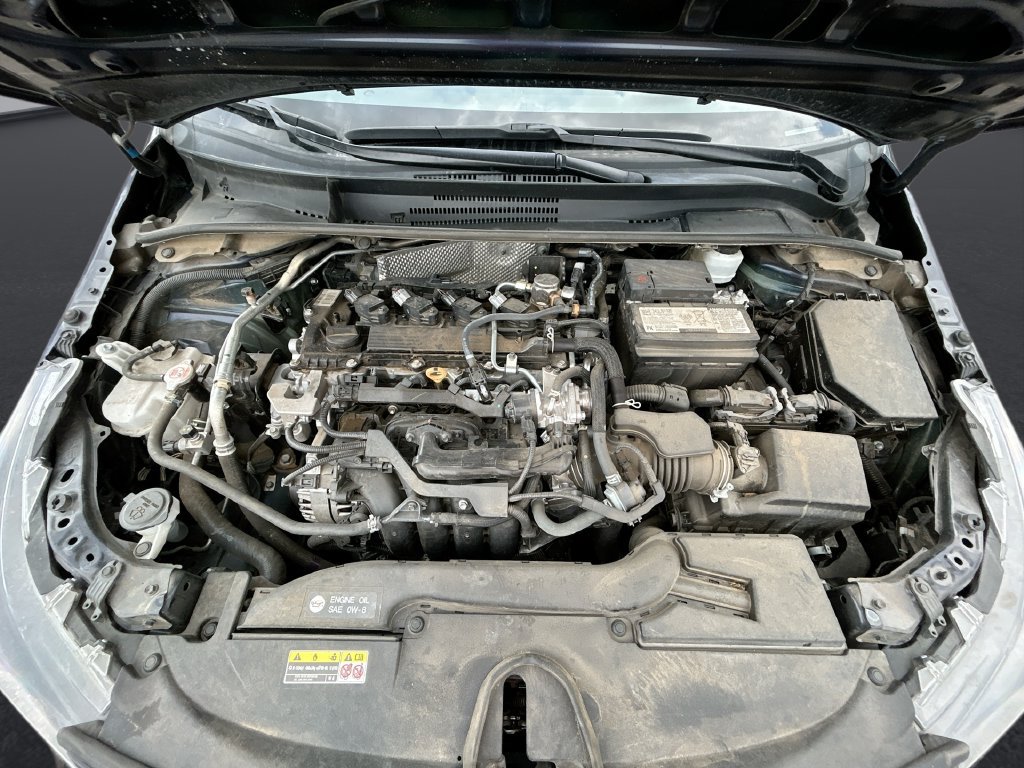 Used 2025 Toyota Corolla LE FWD image 31