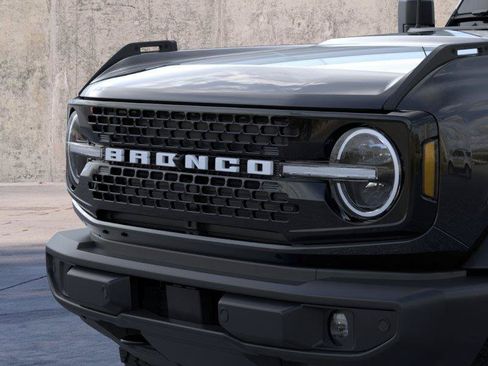New 2026 Ford Bronco Outer Banks AWD/4WD image 19