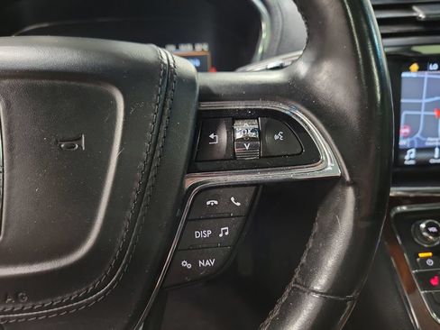 Used 2017 Lincoln Continental Reserve AWD/4WD image 26