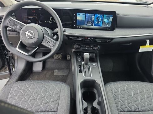 New 2026 Nissan Kicks SV w/ Cold Weather Package image 10