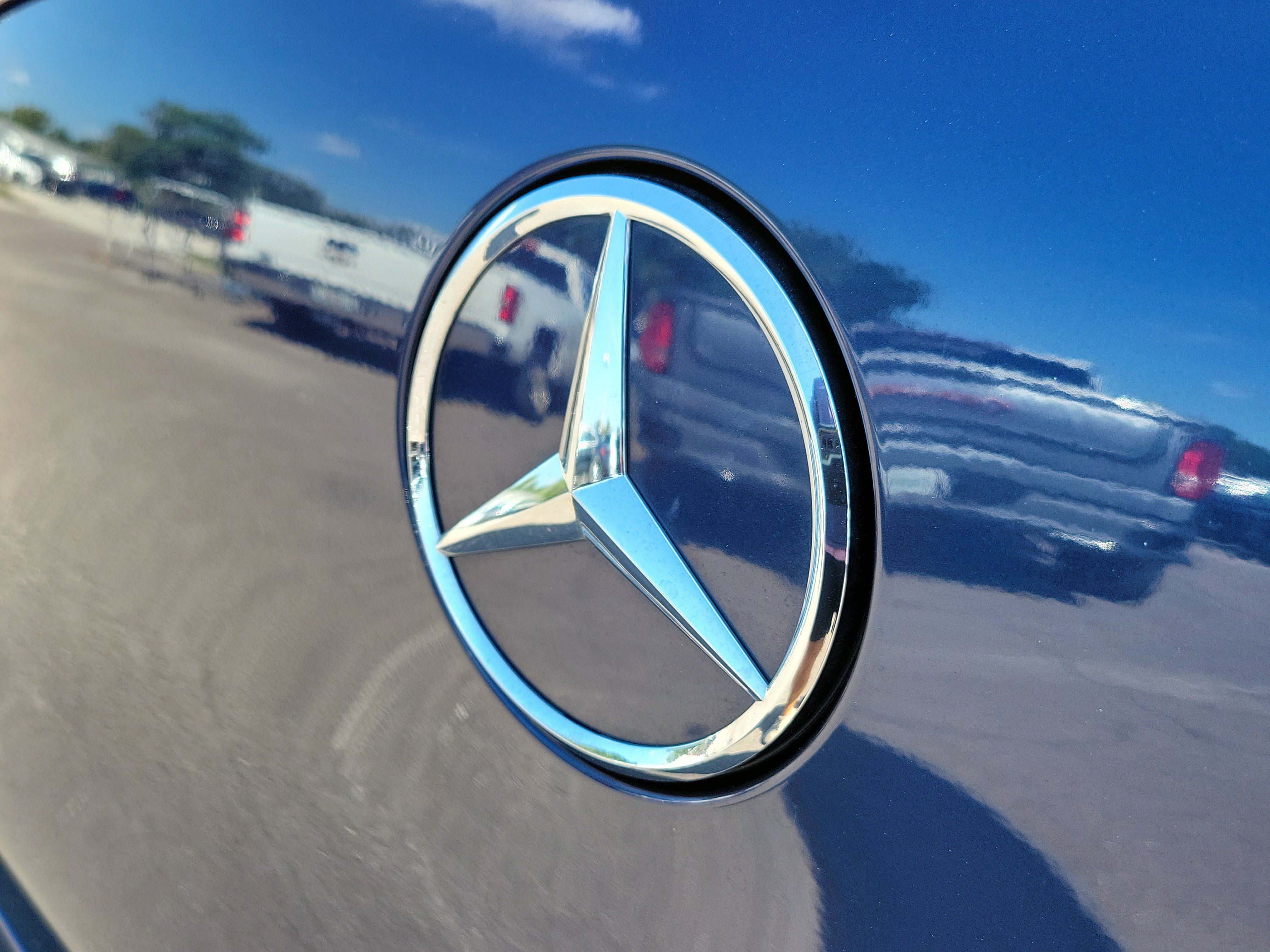 Certified 2024 Mercedes-Benz EQE 350+ 4MATIC SUV image 7