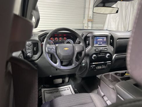 Used 2023 Chevrolet Silverado 1500 Custom image 24