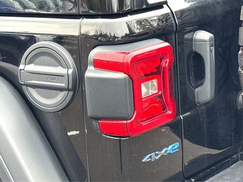 Certified 2021 Jeep Wrangler Unlimited Rubicon 4xe w/ Safety Group image 6