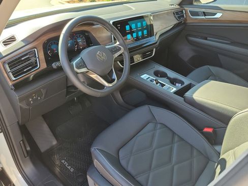 New 2026 Volkswagen Atlas SE AWD/4WD image 30