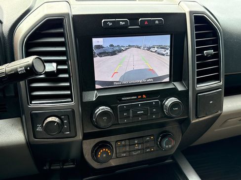 Used 2020 Ford F150 XLT w/ Equipment Group 302A Luxury AWD/4WD image 24