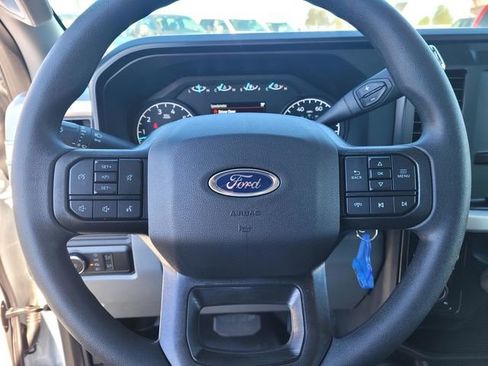 New 2026 Ford F250 XL w/ XL Chrome Package image 20