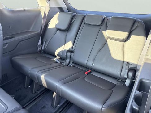 New 2026 Kia Carnival SX image 19