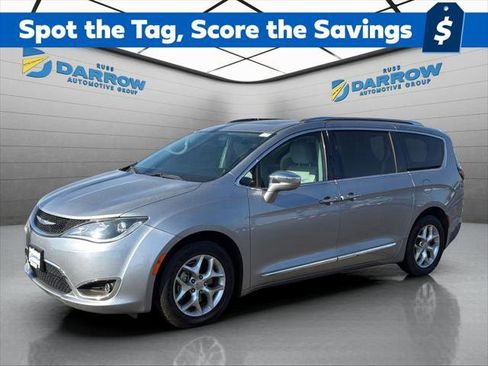 Certified 2020 Chrysler Pacifica Limited image 1