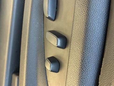 Used 2019 Chevrolet Tahoe LT AWD/4WD image 7