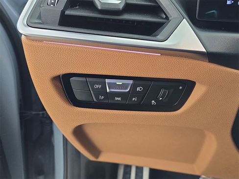 Used 2023 BMW M340i xDrive w/ Premium Package image 28