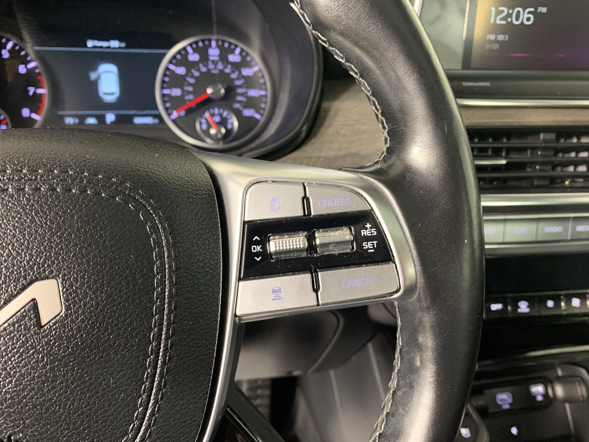 Used 2022 Kia Telluride SX w/ SX Prestige Package AWD/4WD image 19