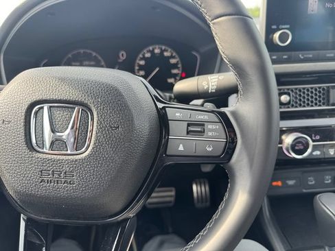 Used 2025 Honda Civic Sport image 18