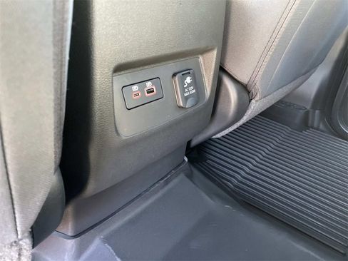 New 2026 Nissan Frontier SV image 8