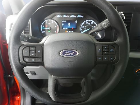 Used 2023 Ford F450 XLT w/ XLT Value Package image 16
