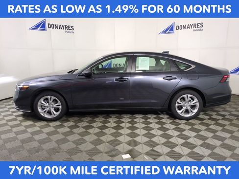 Certified 2025 Honda Accord LX image 2