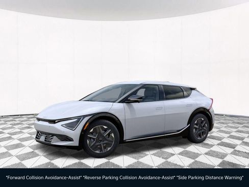 New 2025 Kia EV6 Light w/ Light LR Technology Package image 4