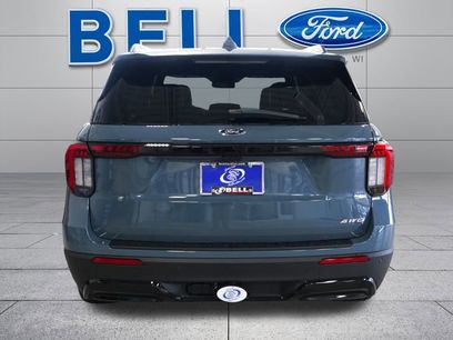 New 2026 Ford Explorer ST-Line w/ ST-Line Street Pack