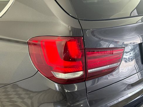 Used 2018 BMW X5 xDrive35i w/ Driving Assistance Package AWD/4WD image 36