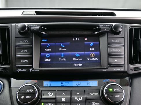 Used 2017 Toyota RAV4 XLE w/ All Weather Liner Package AWD/4WD image 20