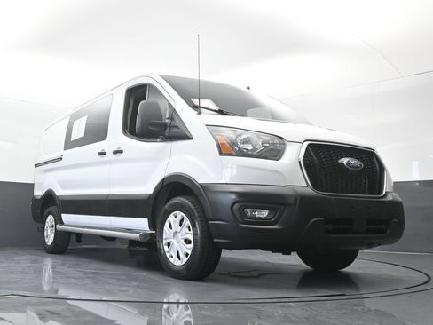 Used 2024 Ford Transit 250 Low Roof w/ Exterior Upgrade Package RWD image 50