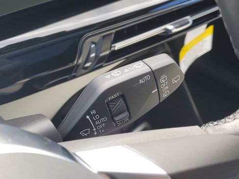 New 2026 BMW X1 xDrive28i w/ Technology Package image 16