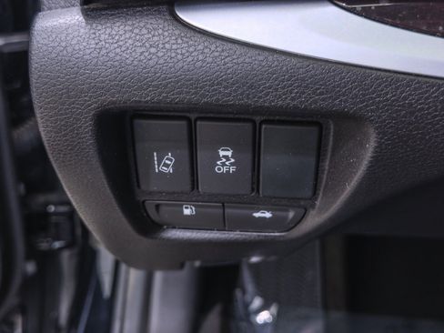Used 2017 Acura TLX w/ Technology Package FWD image 26