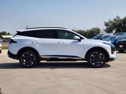 New 2026 Kia Sportage SX